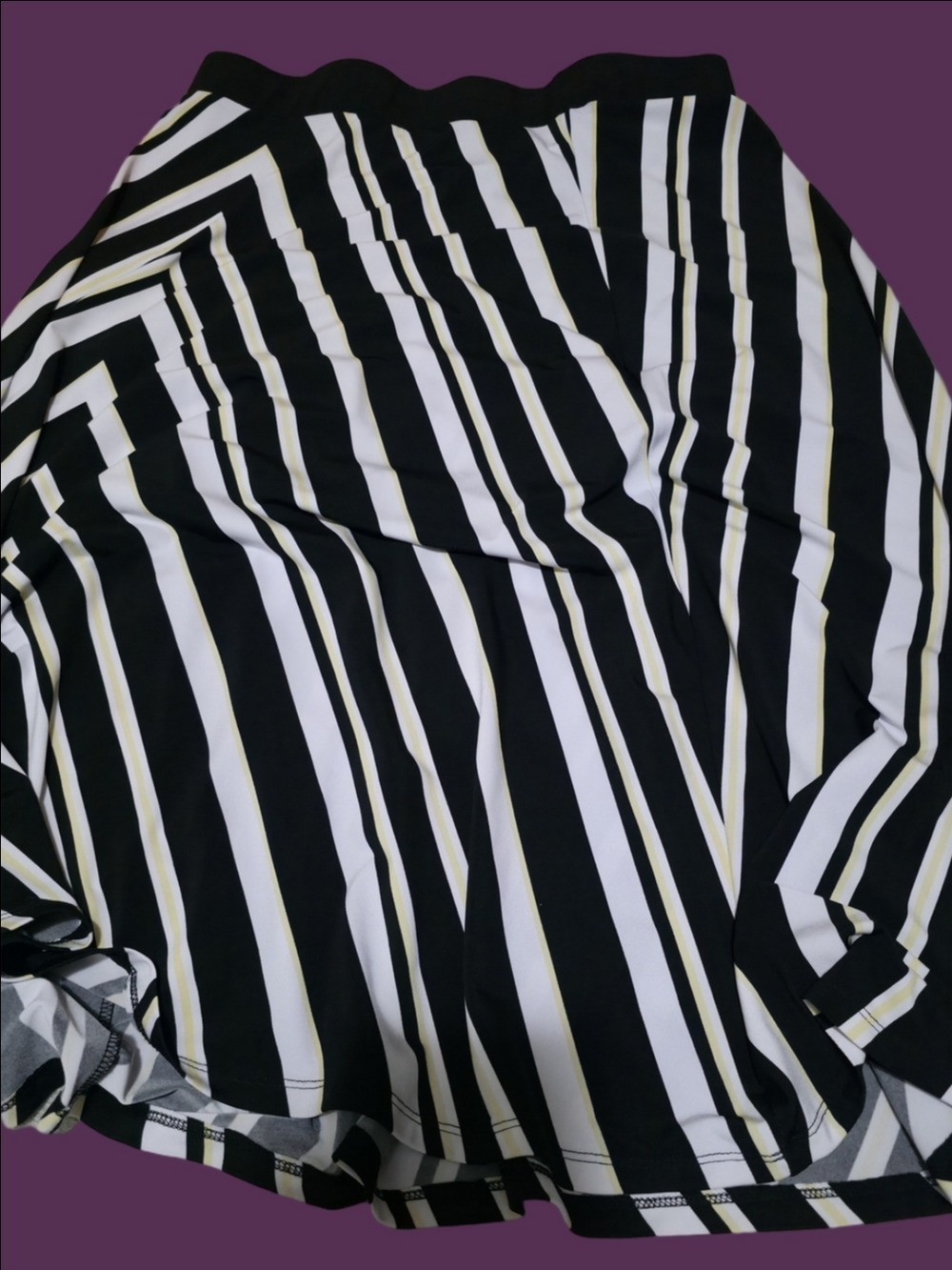 4/$25 Deal! TanJay Black and White Striped Skirt